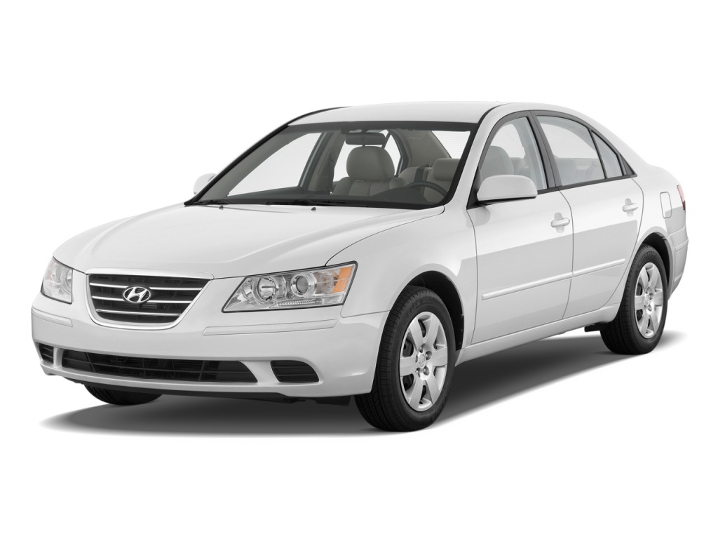 2010-hyundai-sonata-4-door-sedan-i4-auto-gls-angular-front-exterior-view_100255526_l